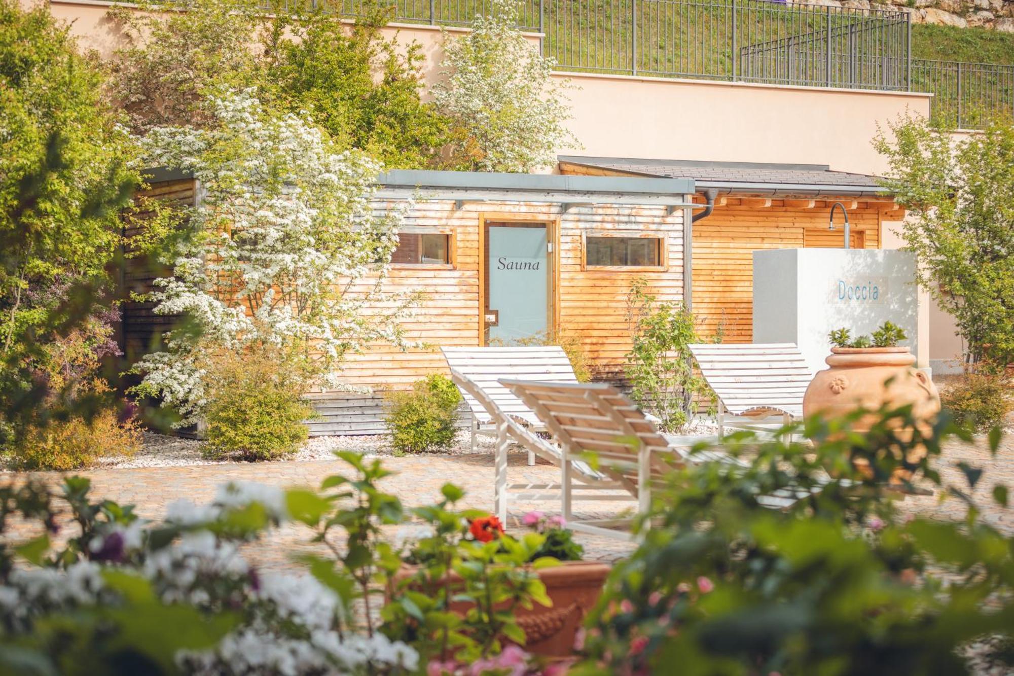 Agriturismo La Pertica Costermano Bagian luar foto