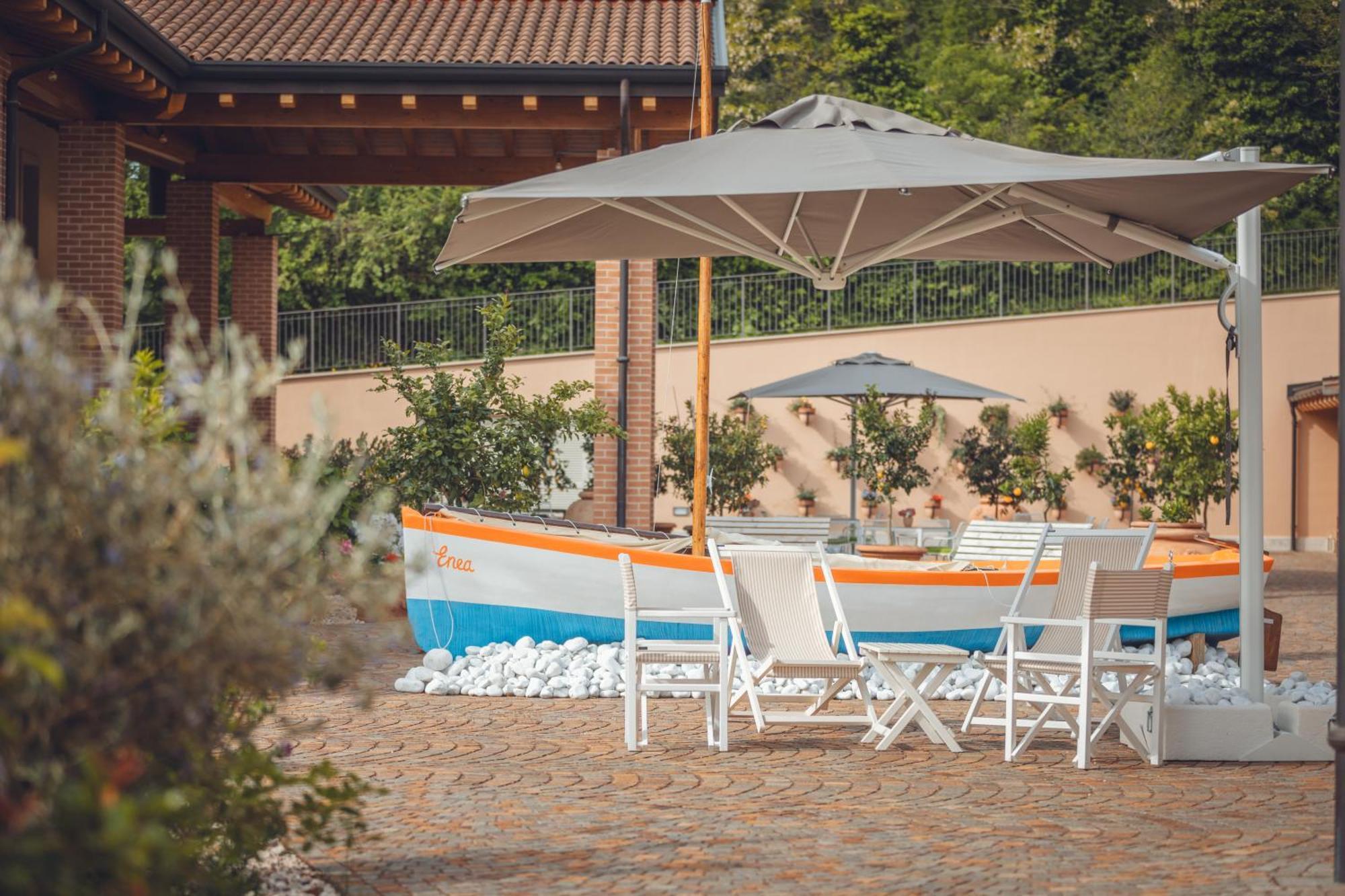 Agriturismo La Pertica Costermano Bagian luar foto