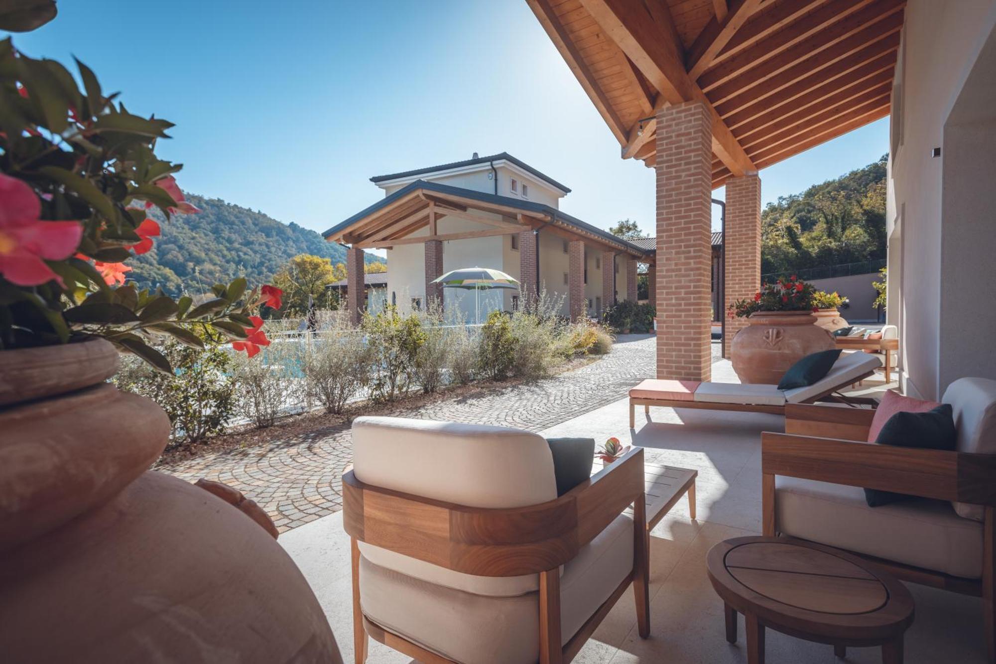 Agriturismo La Pertica Costermano Bagian luar foto