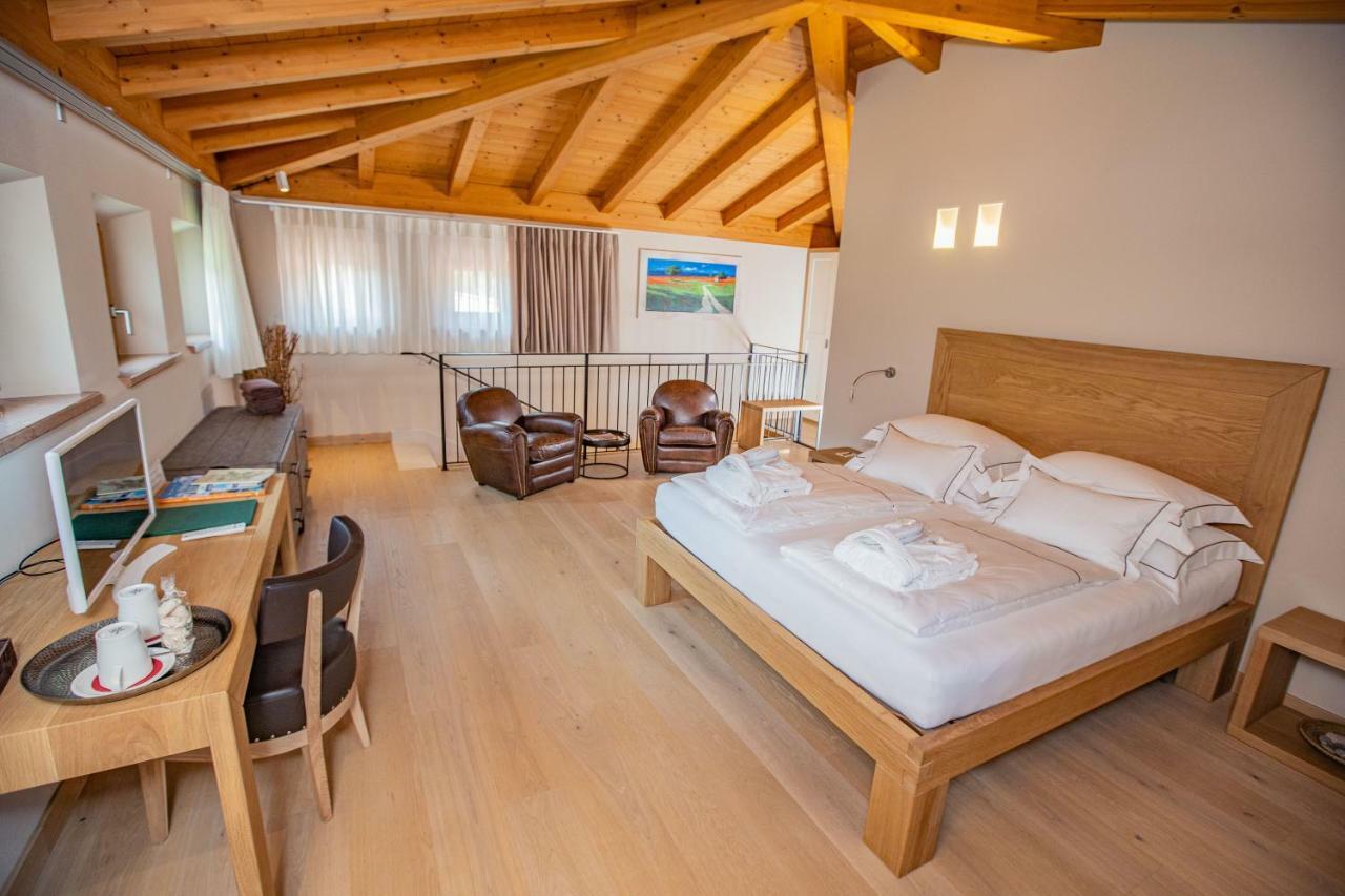 Agriturismo La Pertica Costermano Bagian luar foto