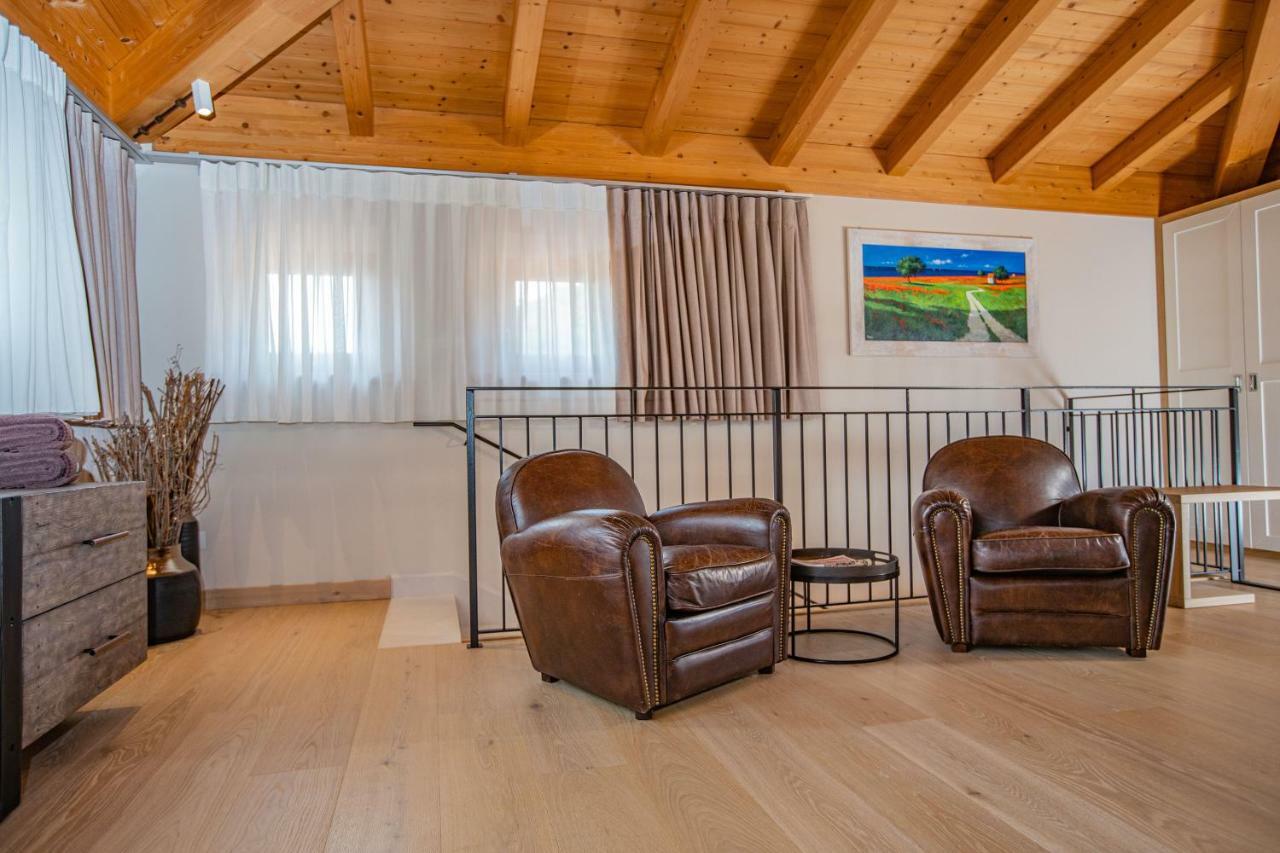 Agriturismo La Pertica Costermano Bagian luar foto